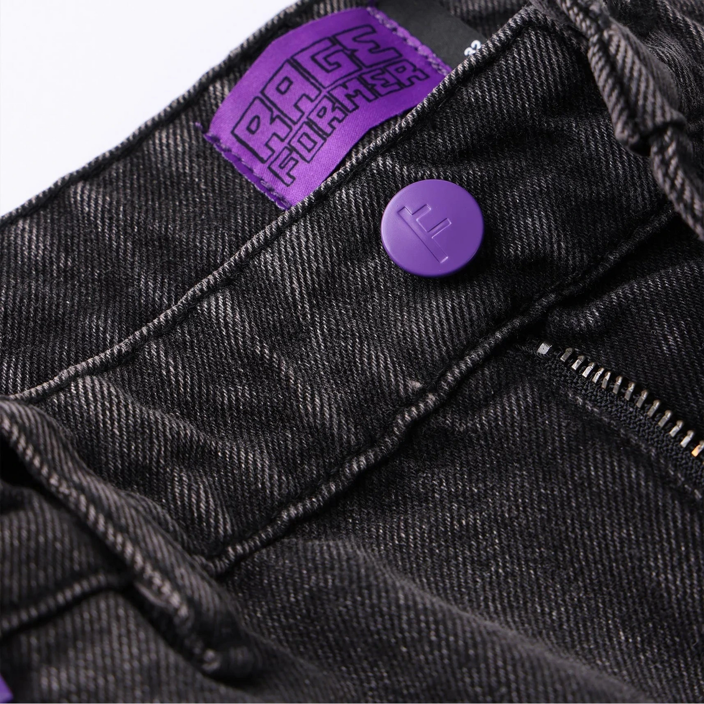 Former Studded Denim 21" Walkshort
